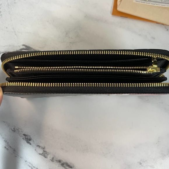 Louis Vuitton long Zippy Race Collection Wallet epi leather damier red/black LV - Picture 12 of 13